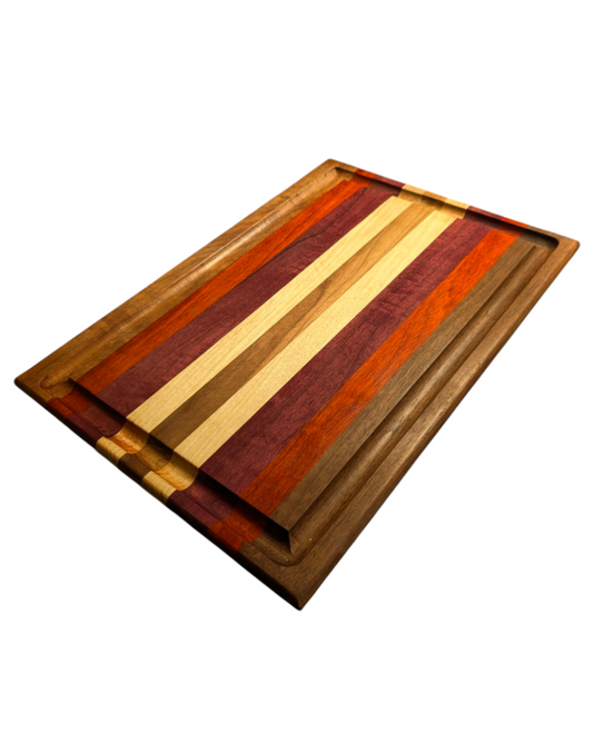 Premium juice groove carving board